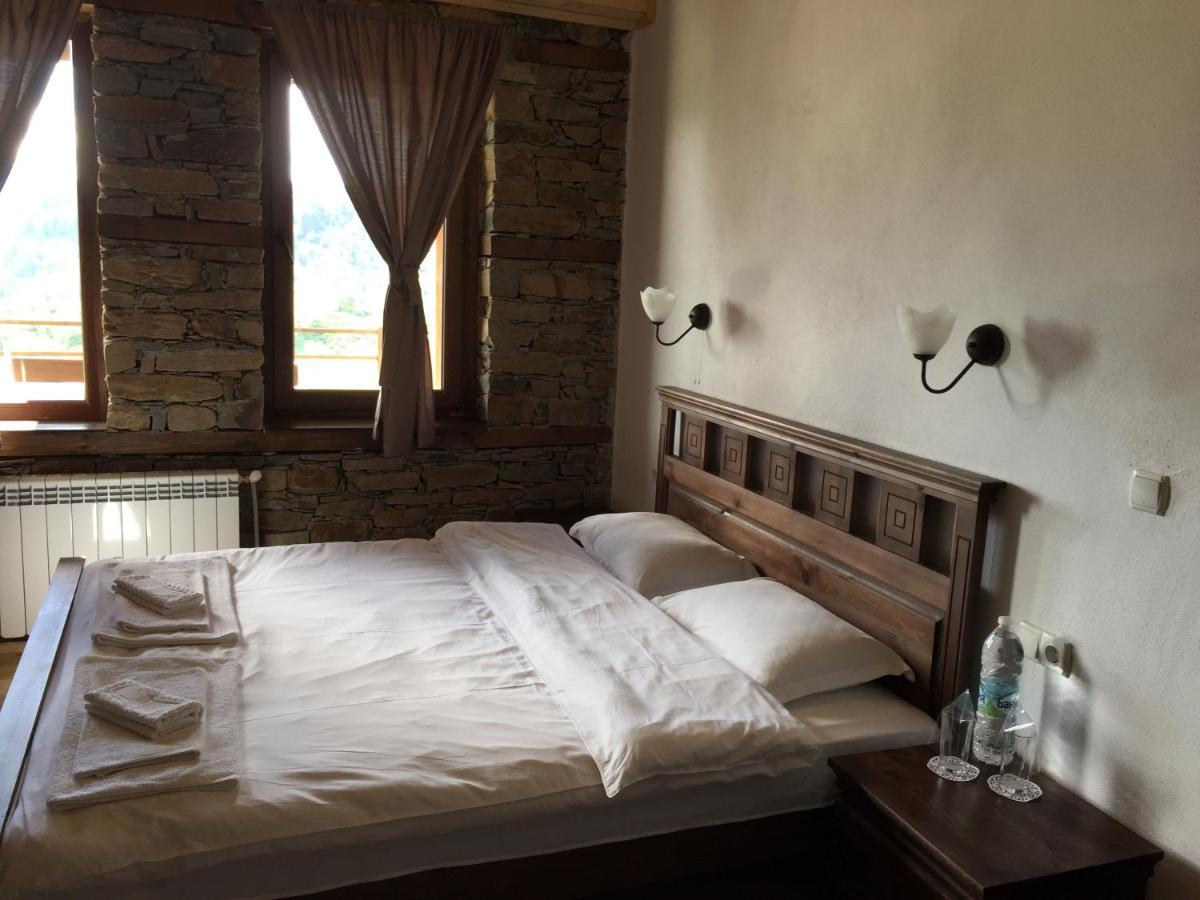 Калпаците - Kalpacite Guest Houses Skrebatno Exterior foto
